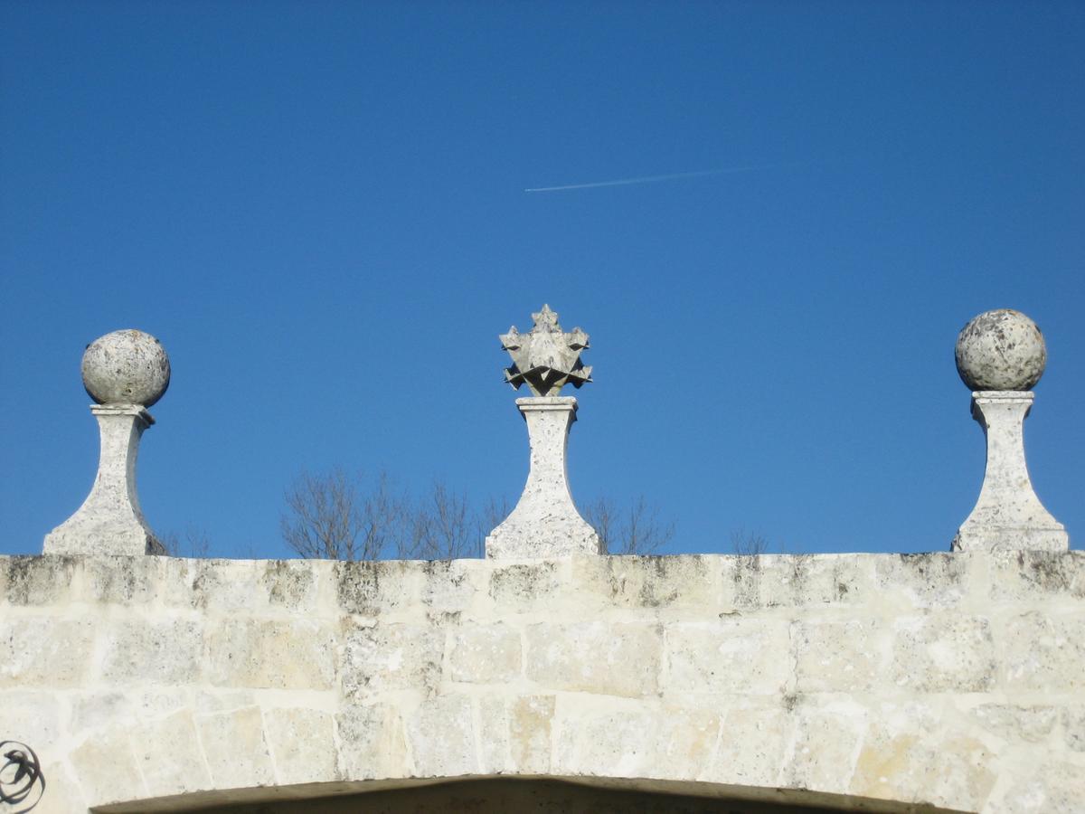Chateau Manoir De La Leche Touvre Buitenkant foto